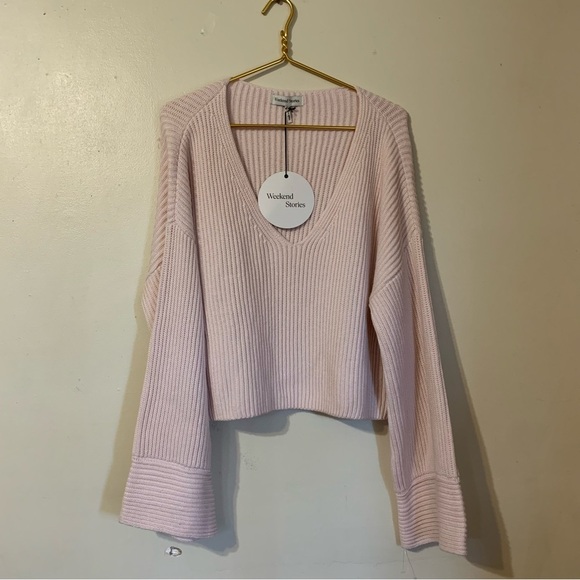 Weekend Stories Sweater - Picture 4 of 11